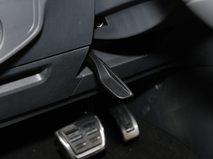 2020Ŀ 530 V6 (q)A п؅^(q)