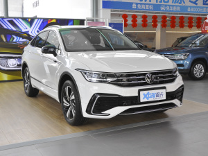 2021款380TSI 四驱旗舰版 整体外观