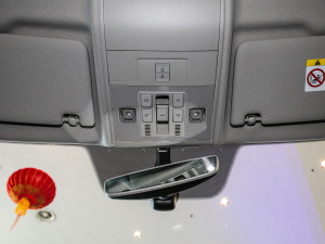 2021款330TSI 两驱越享版 空间座椅