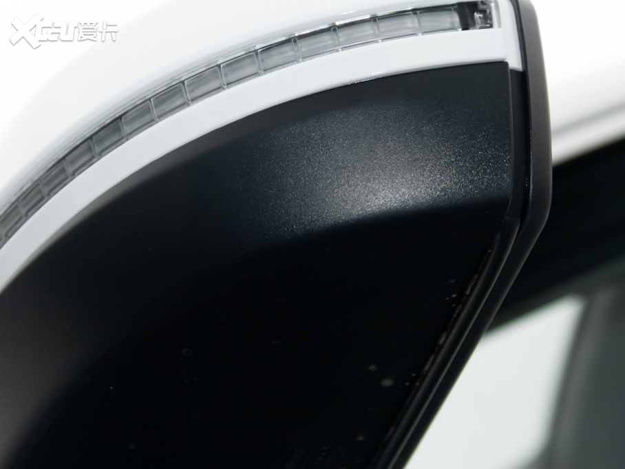 2021; 330TSI (q)APLUS