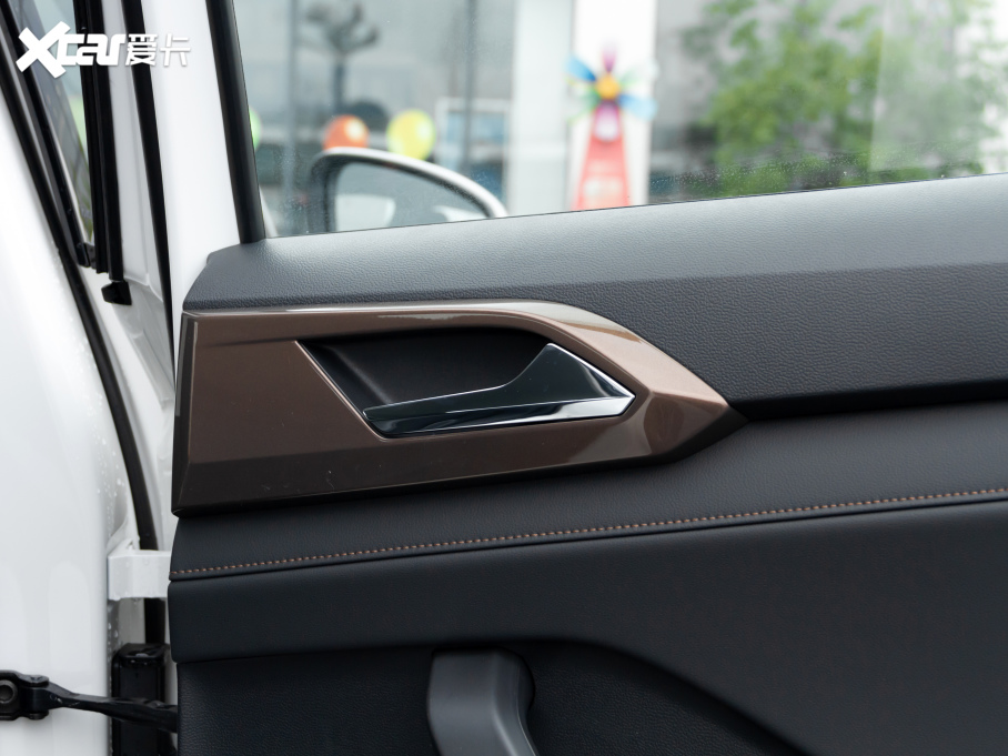 2021; 330TSI (q)APLUS