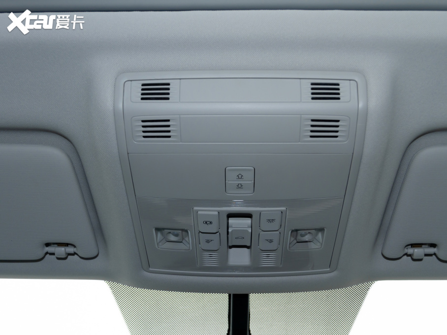 2021; 330TSI (q)APLUS