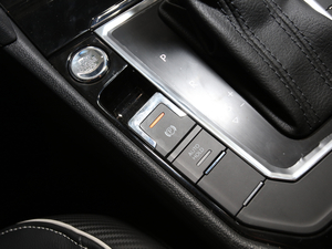 2021280TSI DSGAӰ п؅^