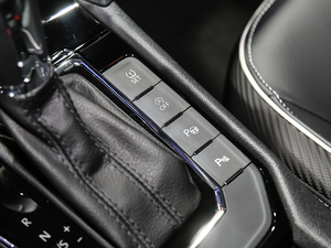 2021280TSI DSGAӰ п؅^