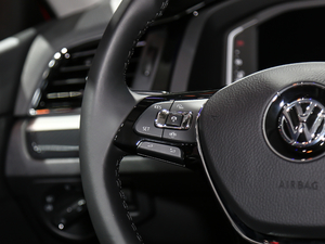 2021280TSI DSGAӰ п؅^