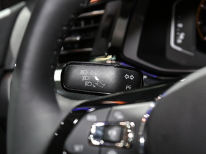 2021280TSI DSGAӰ п؅^