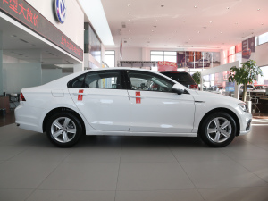 2021230TSI DSGLа w^