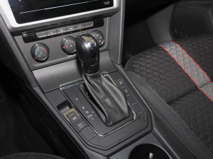 2021款230TSI DSG风尚版 换挡杆