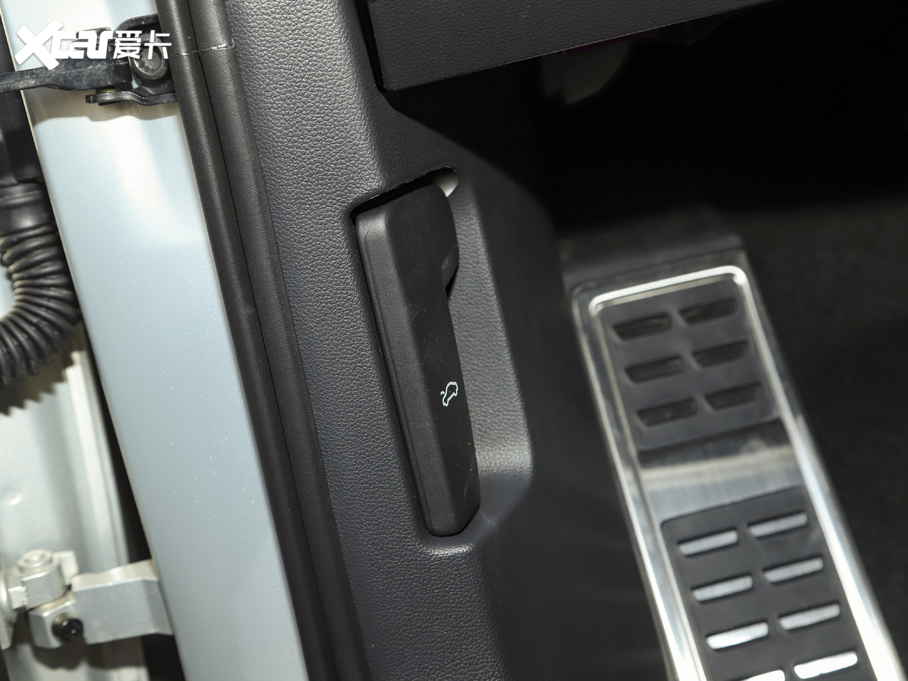 2021;^L 330TSI Խ R-Line