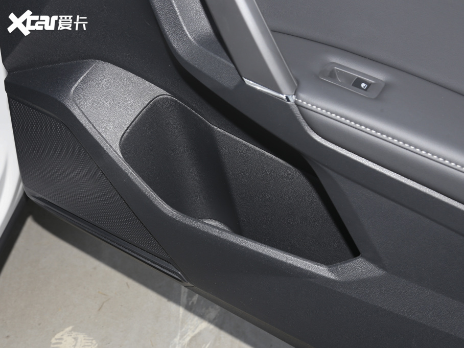 2021;^L 380TSI Խ R-Line 7