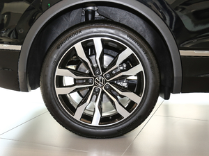 2021330TSI Ş  R-Line ݆Ȧ