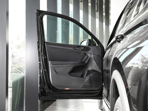 2021330TSI Ş  R-Line {λ܇T(mn)