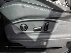 2021330TSI Ş  R-Line {{(dio)(ji)