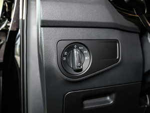 2021330TSI Ş  R-Line п؅^(q)