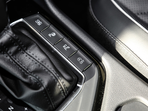 2021330TSI Ş  R-Line п؅^(q)