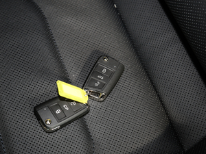 2021330TSI Ş  R-Line ܇耳