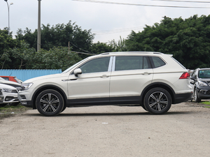 2021款330TSI 智享版 正侧（左）