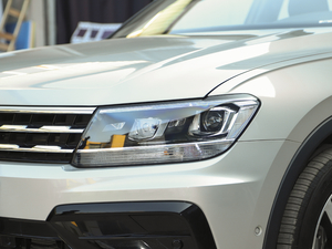 2021330TSI Խ R-Line (x)(ji)^