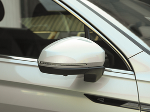 2021330TSI Խ R-Line ^