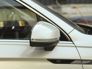 2021330TSI Խ R-Line ^