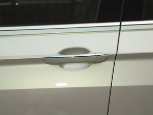 2021330TSI Խ R-Line {T