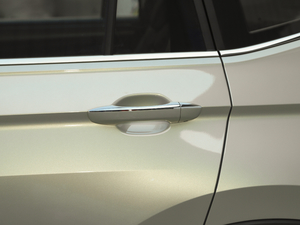 2021330TSI Խ R-Line ^