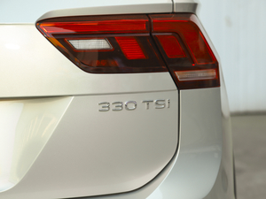 2021330TSI Խ R-Line (x)(ji)^