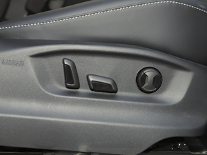 2021330TSI Խ R-Line g