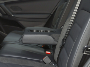 2021330TSI Խ R-Line 