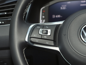 2021330TSI Խ R-Line п؅^