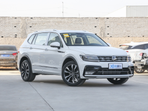 2021380TSI Խ R-Line 7 w^