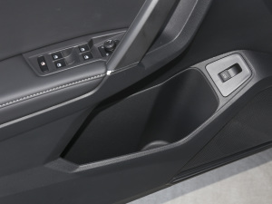 2021380TSI Խ R-Line 7 ǰTg