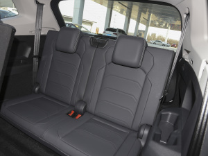 2021380TSI Խ R-Line 7 g