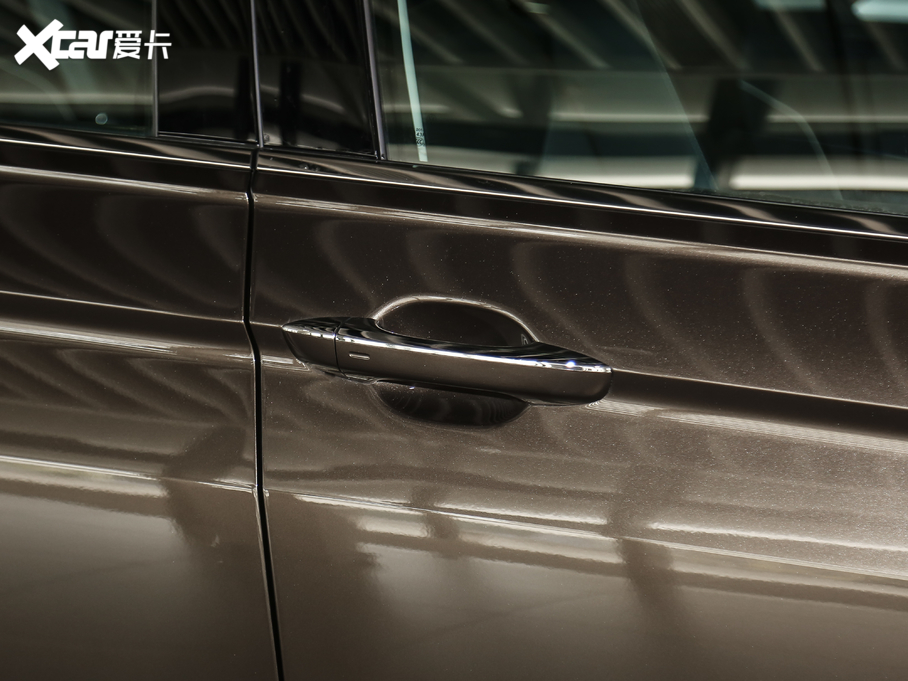 2021;^LԴ 430 PHEV Ş