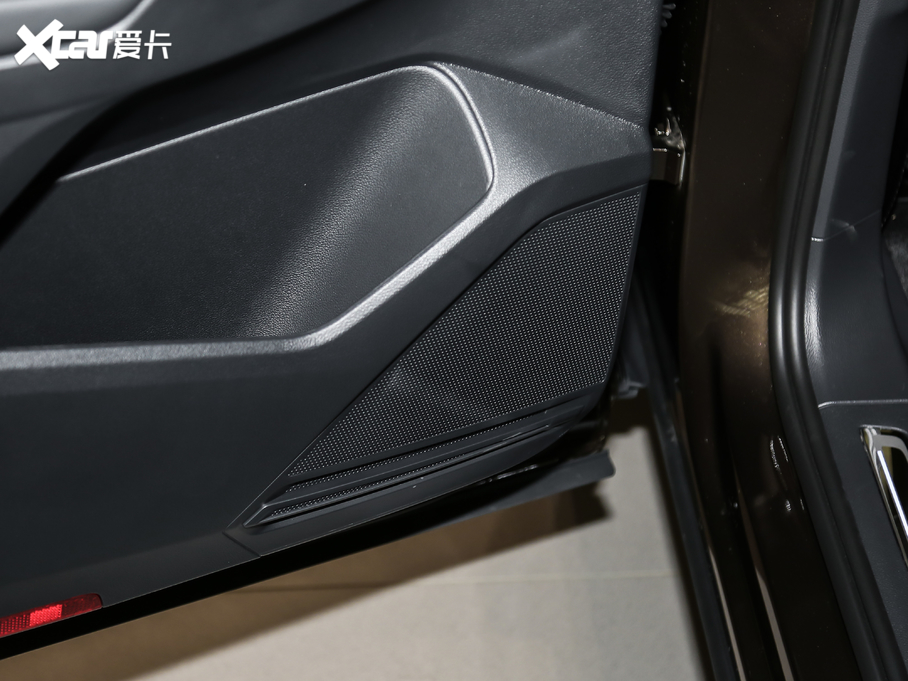 2021;^LԴ 430 PHEV Ş