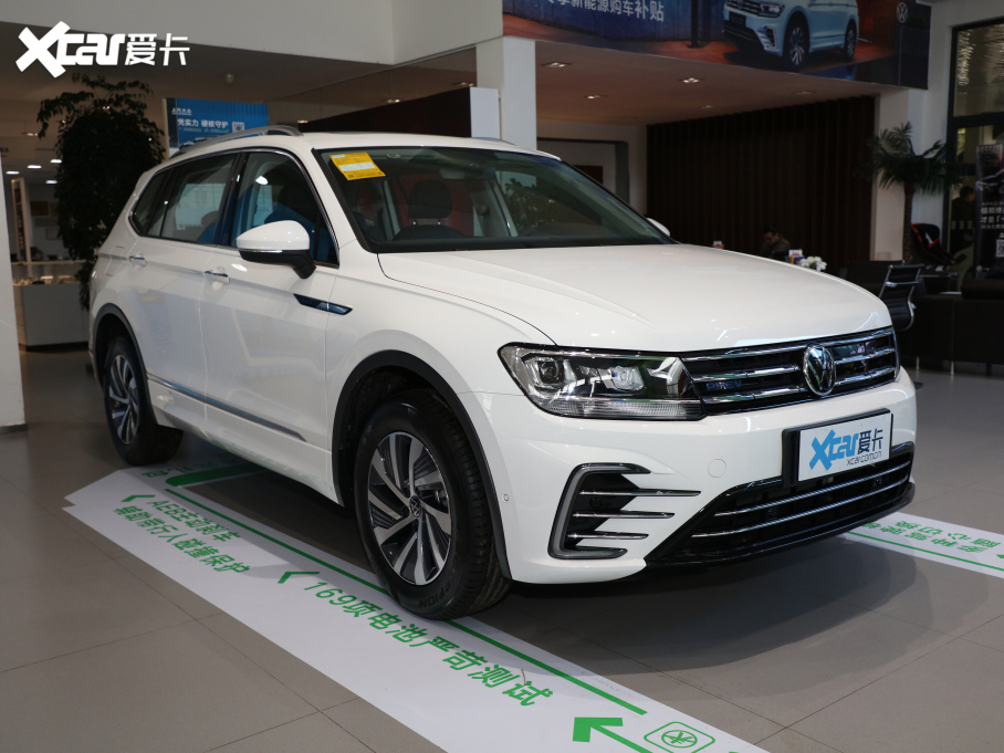 2021;^LԴ 430 PHEV F