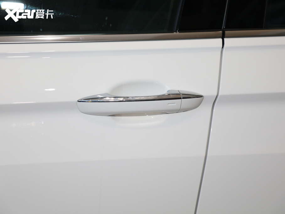 2021;^LԴ 430 PHEV F