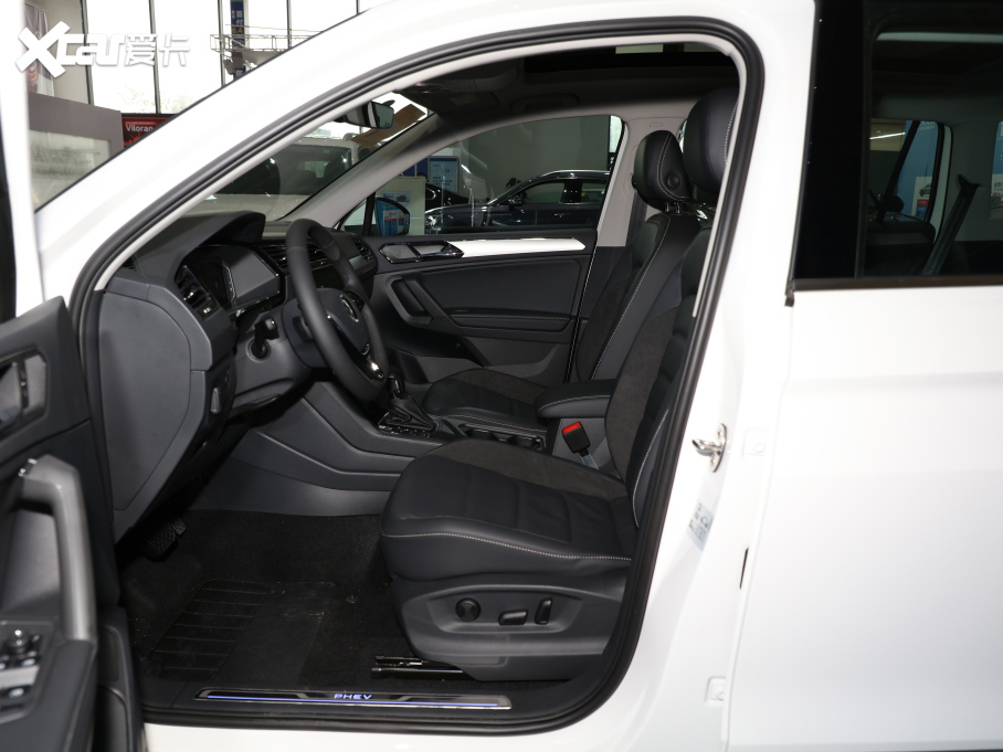 2021;^LԴ 430 PHEV F