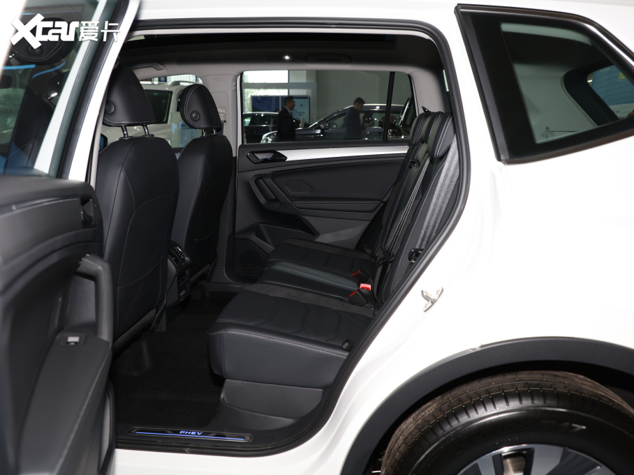 2021;^LԴ 430 PHEV F