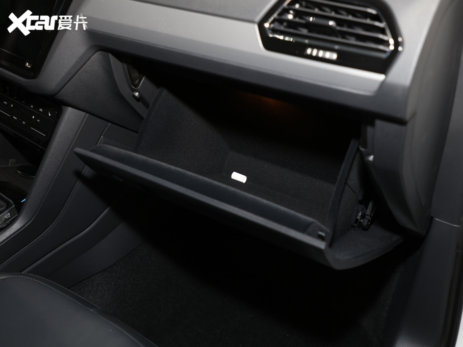 2021;^LԴ 430 PHEV F