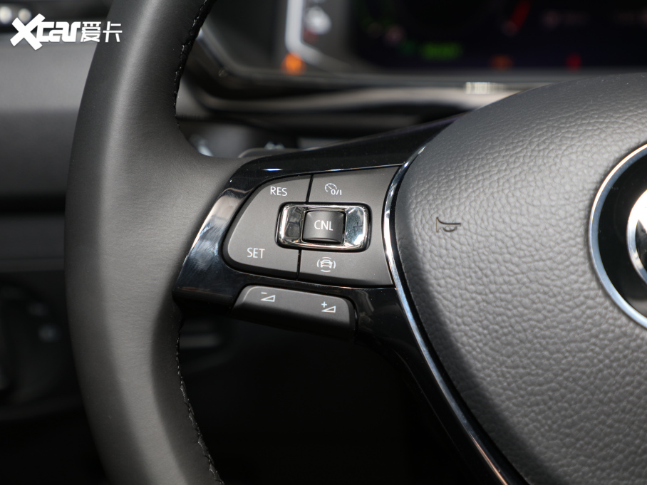 2021;^LԴ 430 PHEV F