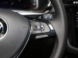 2021430 PHEV F п؅^