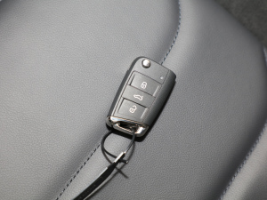 2021430 PHEV F ܇耳