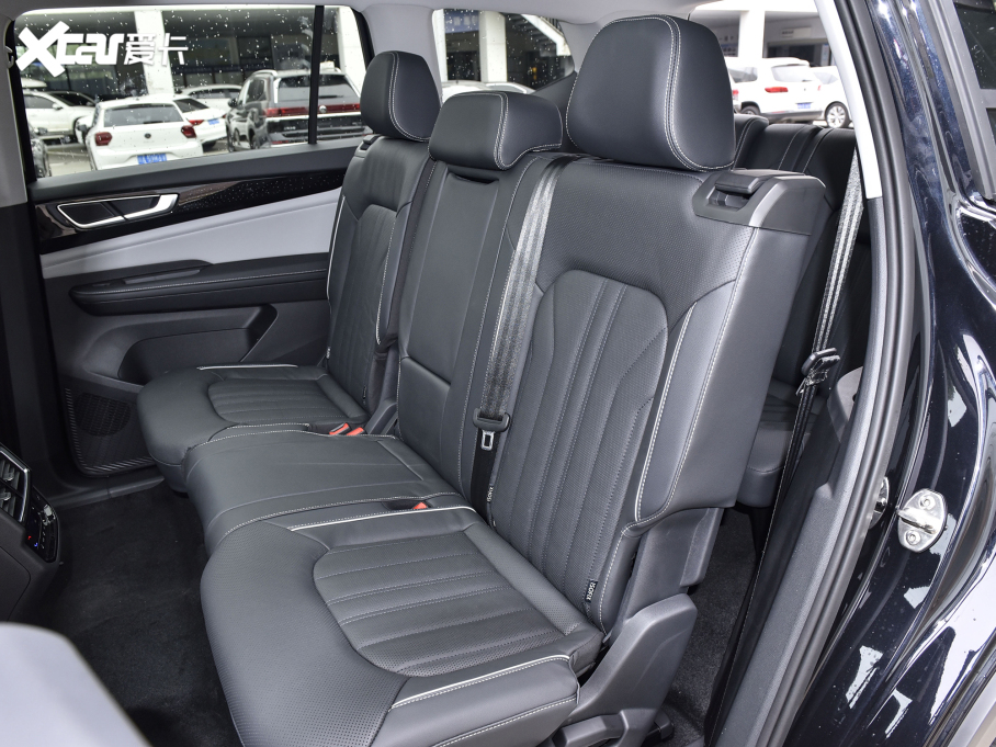 2021��;�� 530 V6 �����A��