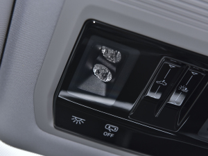 2021530 V6 A п؅^(q)