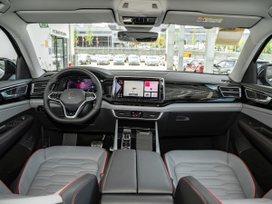 2021款380TSI 尊崇旗舰版 内饰全景