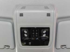 2021380TSI Oҹ޶ п؅^