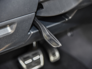 2021380TSI Oҹ޶ п؅^