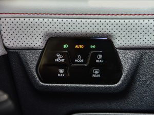 2021380TSI Oҹ޶ п؅^