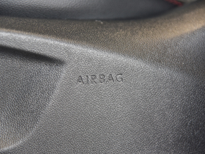 2021380TSI Oҹ޶ п؅^